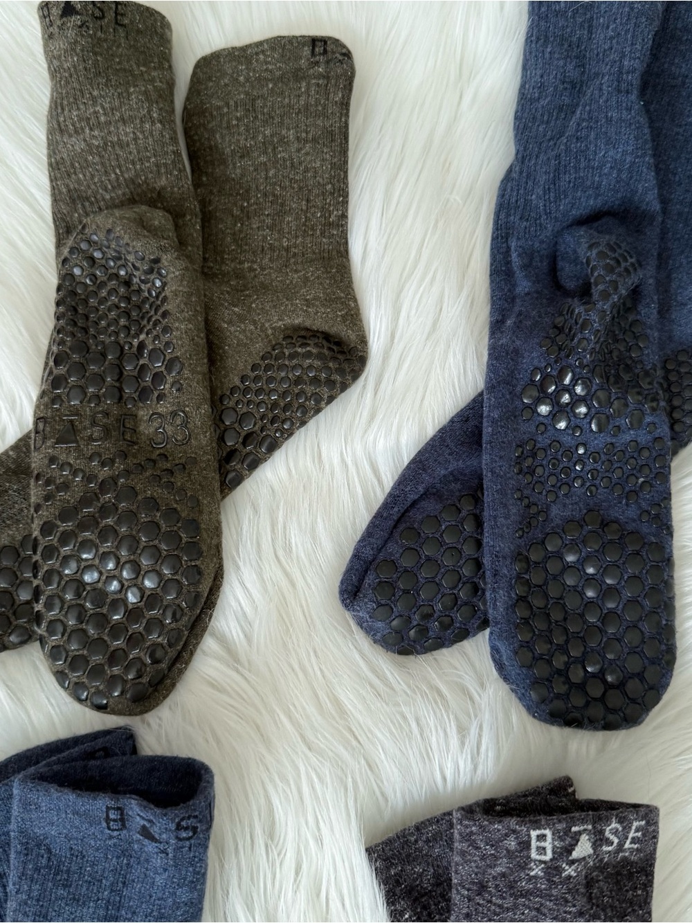 Tavi x Base Grip Sticky Socks Large - Picture 4 of 5